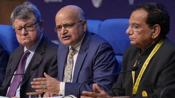 India surpasses Japan to become 4th largest economy at $4 trillion, to overtake Germany soon NITI Aayog CEO